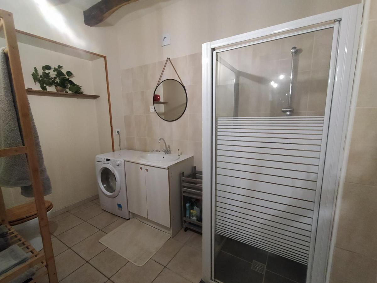 Gite Du Vieux Cedre Ecueille Exterior foto